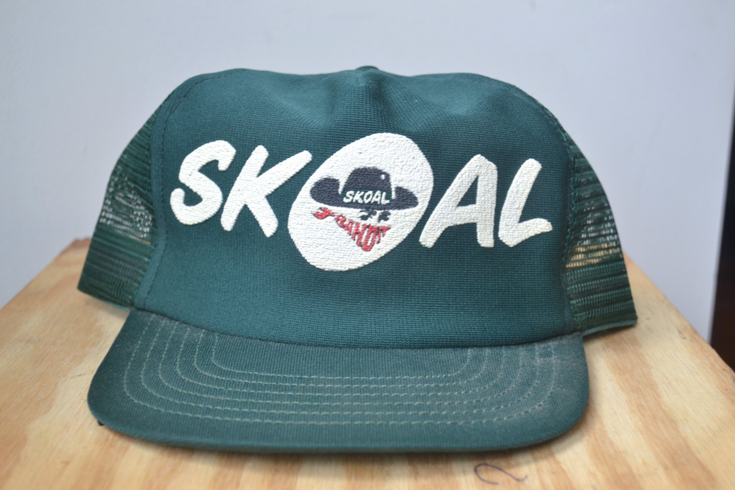 Vintage Skoal Bandits Tobacco Dip Trucker Hat Mesh Back