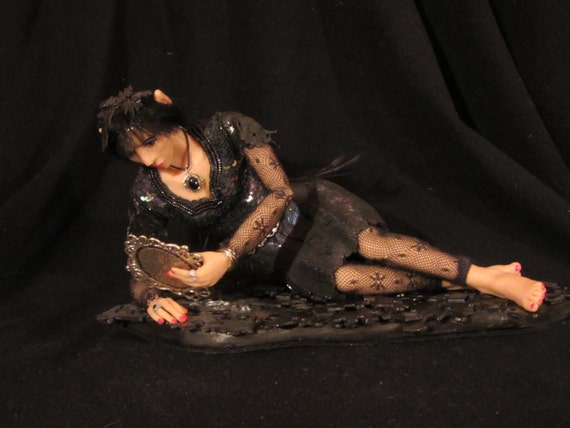 "Shattered" by June Gallagher | September Artist of the Month on Kater's Acres Polymer Clay Blog "Shattered" by June Gallagher | September Artist of the Month on Kater's Acres Polymer Clay Blog