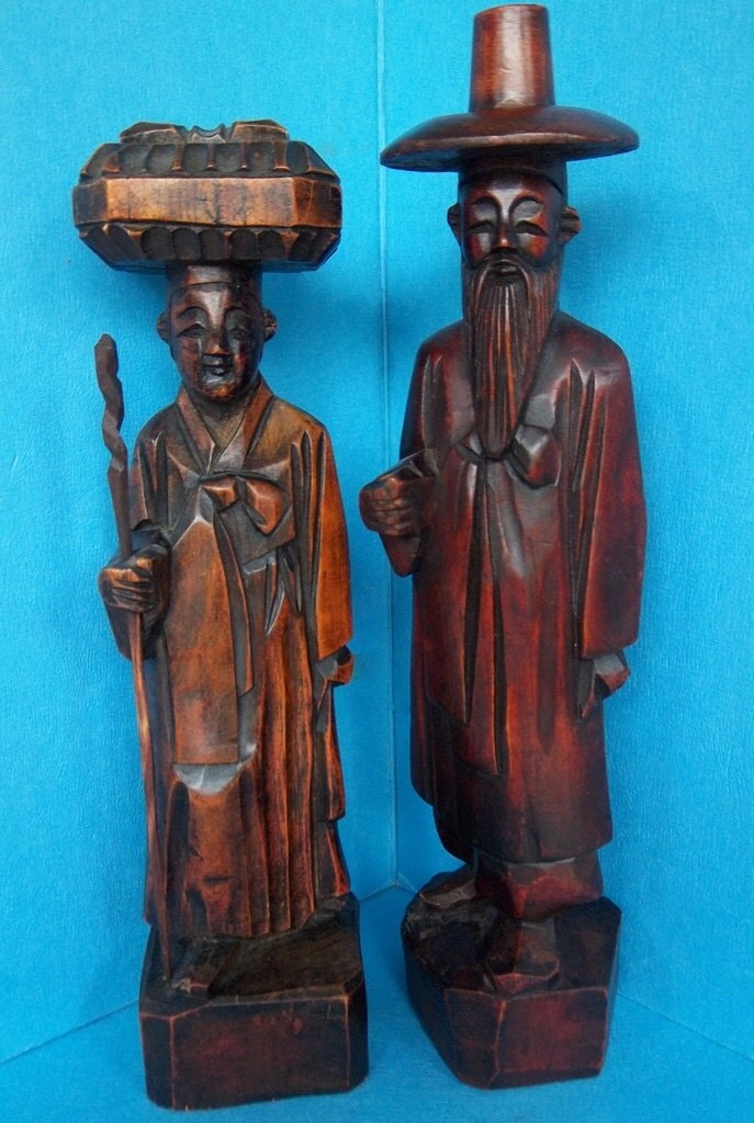 WOOD ASIAN FIGURES Vintage Carved Walking Stick Hat Robes Man