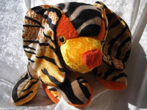 raymond the firefly stuffed animal