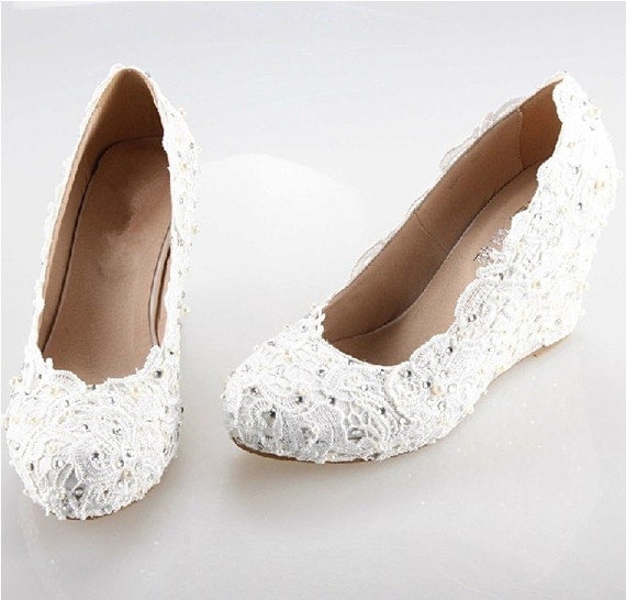 ... lace bridal shoes, Ivory lace wedding shoes, white lace shoes in