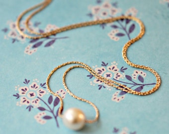 Single Pearl Necklace, Simple Pearl Necklace, Delicate Pearl Necklace, Pearl Necklace For Brides, Bridesmaid Gift, Floating Pearl Necklace