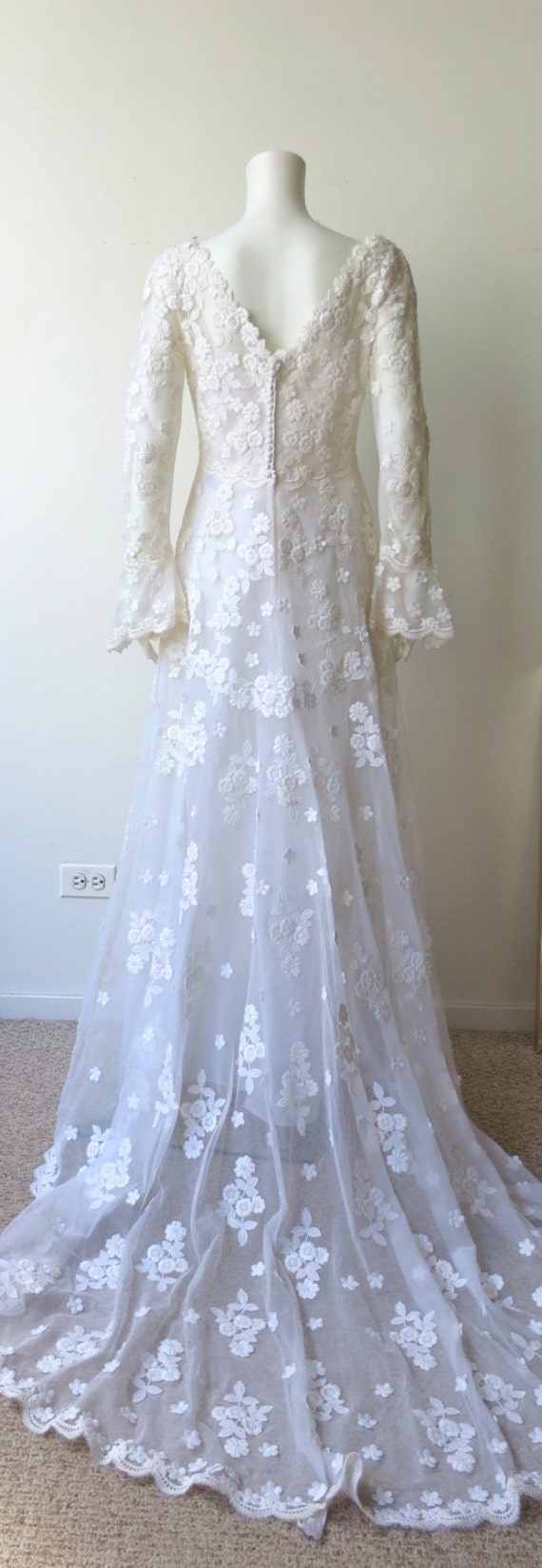 Gorgeous 1970s Priscilla of Boston White Lace by GladRagsEtc