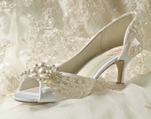 low heel bridal shoes