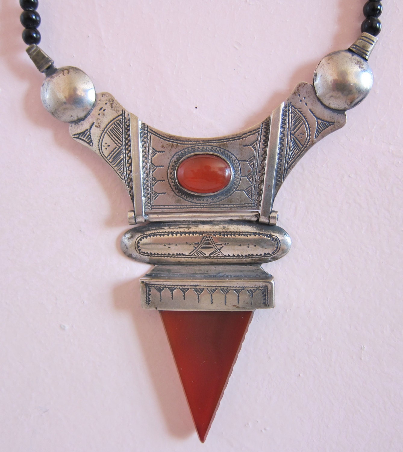 Tuareg Silver Telhakimt/Tanfouk Pendant with Agath and