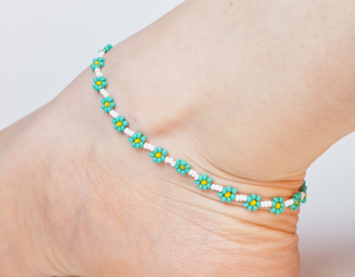 Flower Anklet Seed Bead Ankle Bracelet by JewelleryByJora on Etsy