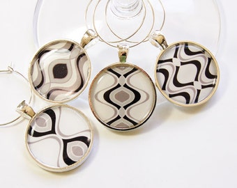 Wine Glass Charms, Abstract Wine Charms, Wine Charms, barware, wine lovers, entertaining, table setting, Black, White, Gray (2763)
