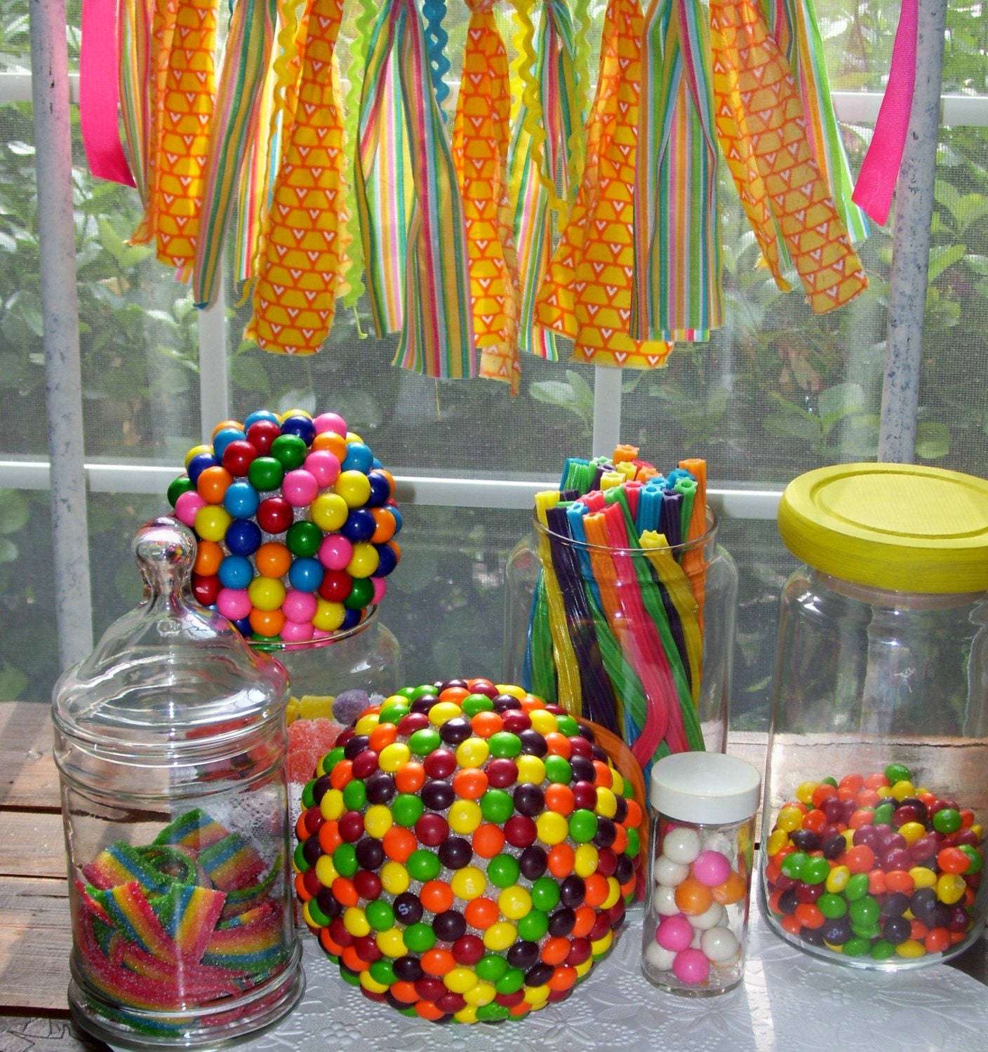 TROLL DeCOR CANDY Party Decor Katy Perry Decor Skittles