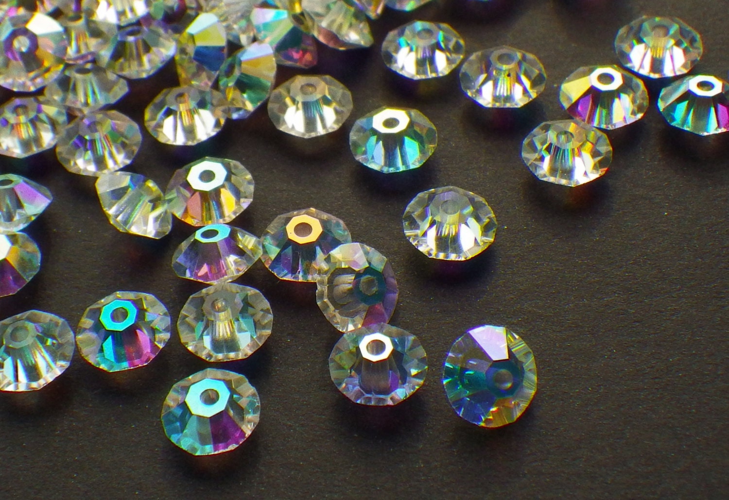 vintage-swarovski-crystal-beads-crystal-5305-with-aurore