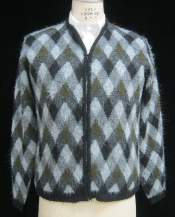 guess men's hooded puffer coat yellow