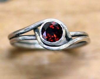 Sterling silver garnet ring, red garnet ring, January birthstone ring, swirl ring, garnet jewelry, mini pirouette, custom made