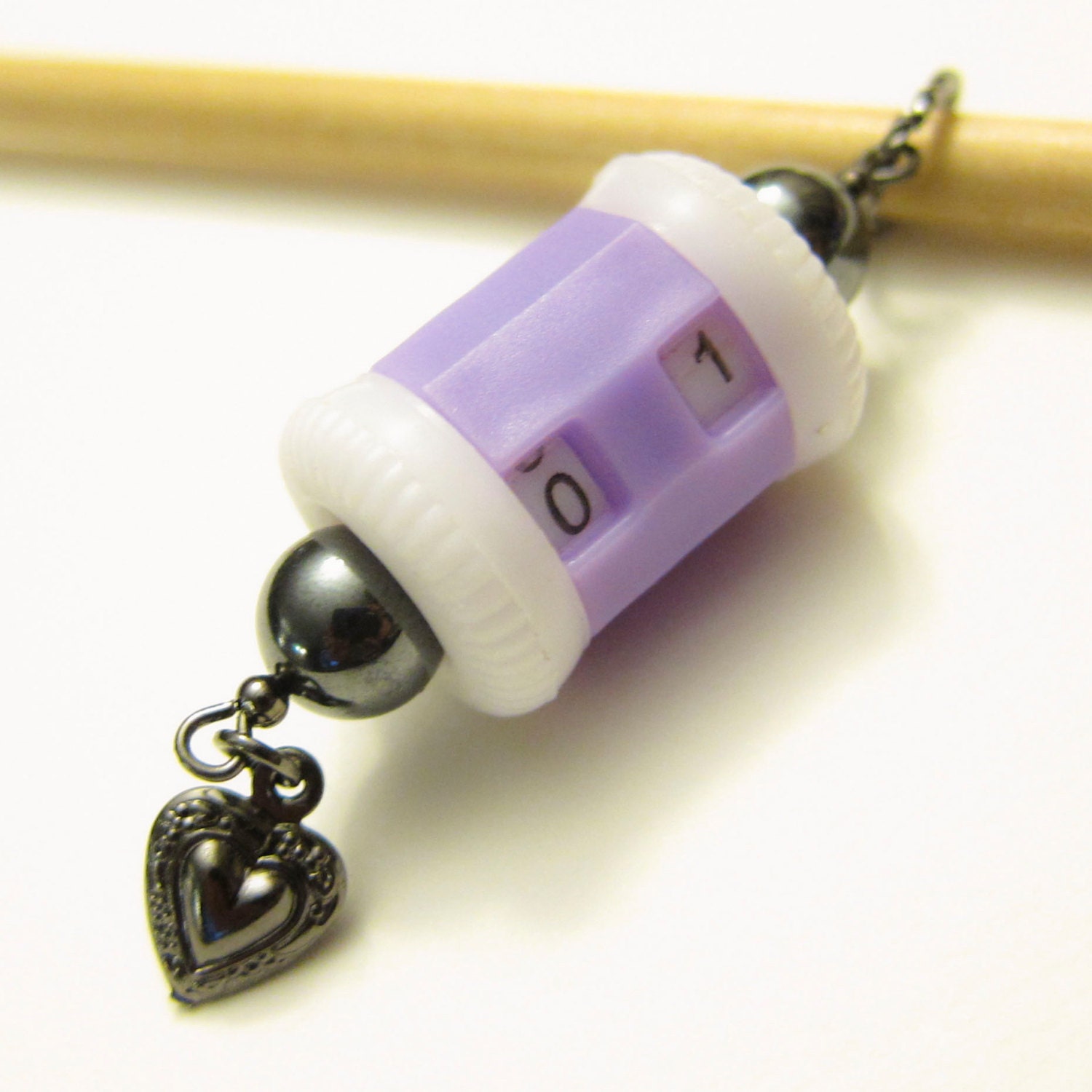 Knit or Crochet Stitch Counter Black Pearl