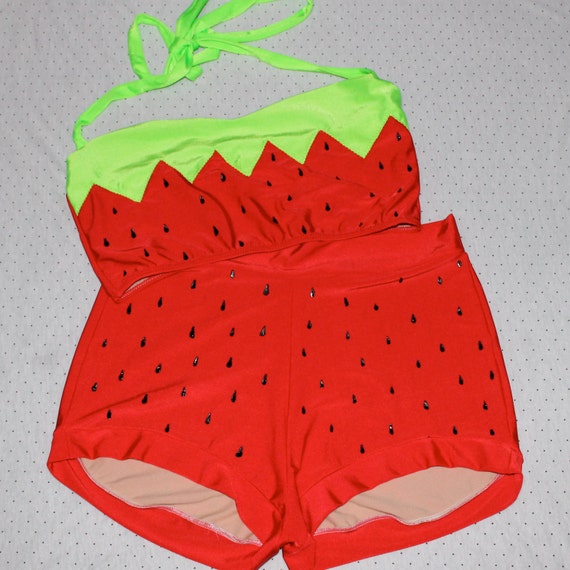 strawberry bikini swimsuit (plus size too)