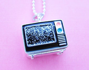 Glitter Television Necklace - 3D glitter screen miniature TV (T3)