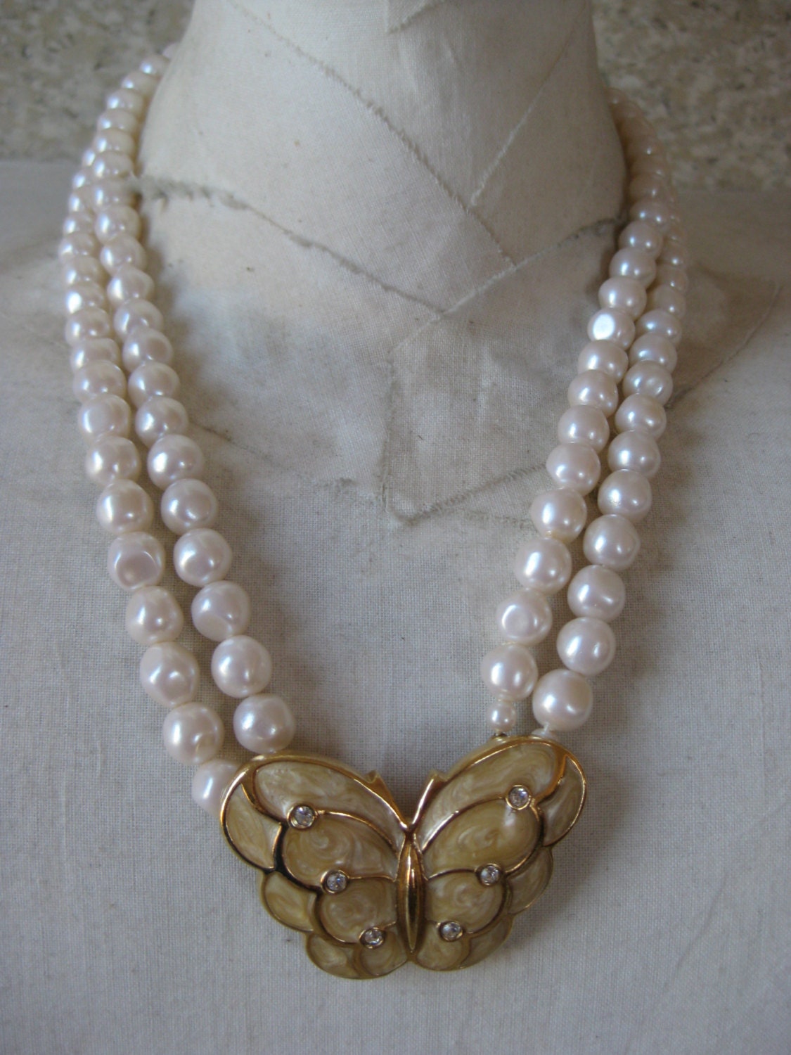 Butterfly Gold Pearl Necklace Rhinestone KJL Avon Vintage