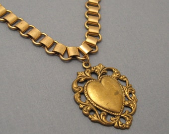 Bookchain Necklace Heart Victorian Revival N5544