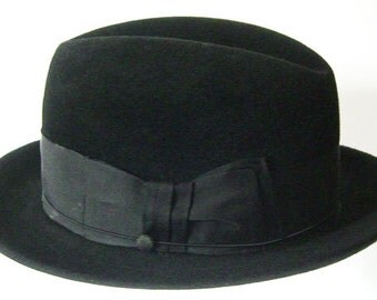7 3/8 - Vintage DOBBS Black Fur Felt Mens Fedora Hat