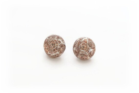 Seashell Stud Earrings handmade from polymer clay by Lottie of London