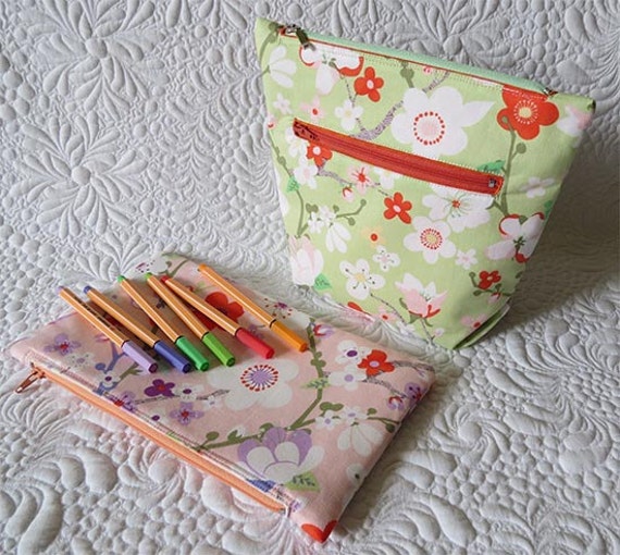 Fast and Easy Zippered Pouch Patterns Cosmetic bag