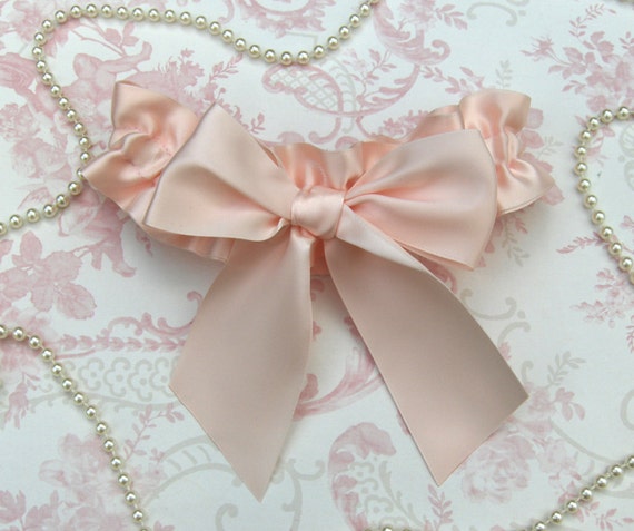 Baby Pink Big Bow Bridal Garter by talulahblue on Etsy