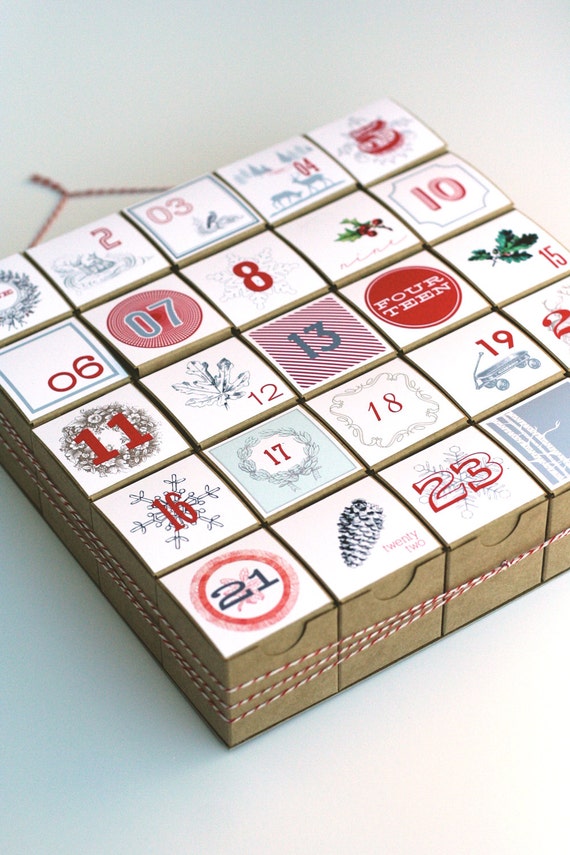 Advent Calendar / Christmas Countdown / Christmas Count Down / Christmas Calendar / Vintage Style Decoration / Vintage Style Advent Calendar