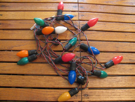 Vintage 1960s 15 Big C9 Lights String / Strand Christmas Tree