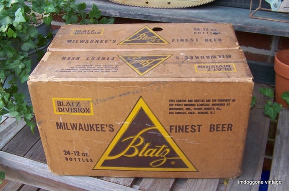 Vintage Blatz Beer Box Cardboard Crate for 24 12 oz Bottles