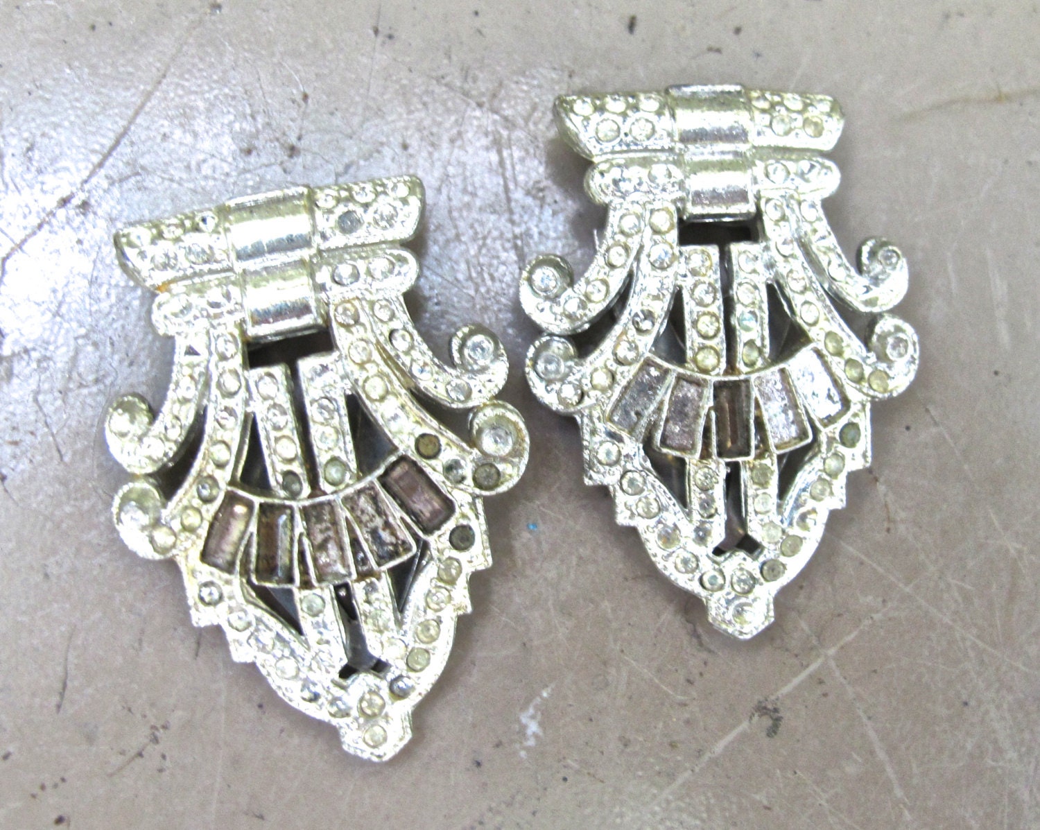 vintage rhinestone shoe clips 1920s art deco ornate by mkmack
