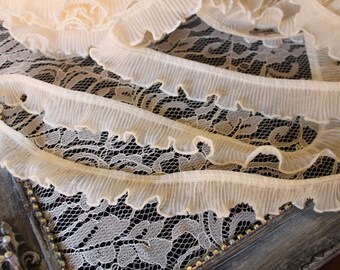 Ivory color beautiful ruffled trim 1 yard listing 1 1/2 inches wide