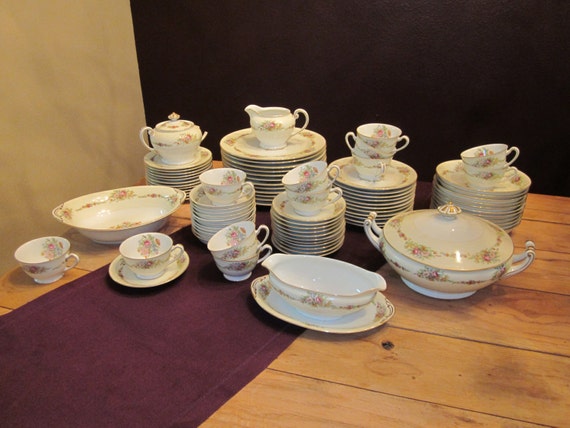 Items similar to Vintage Made In Occupied Japan Aichi China Set - 88 ...