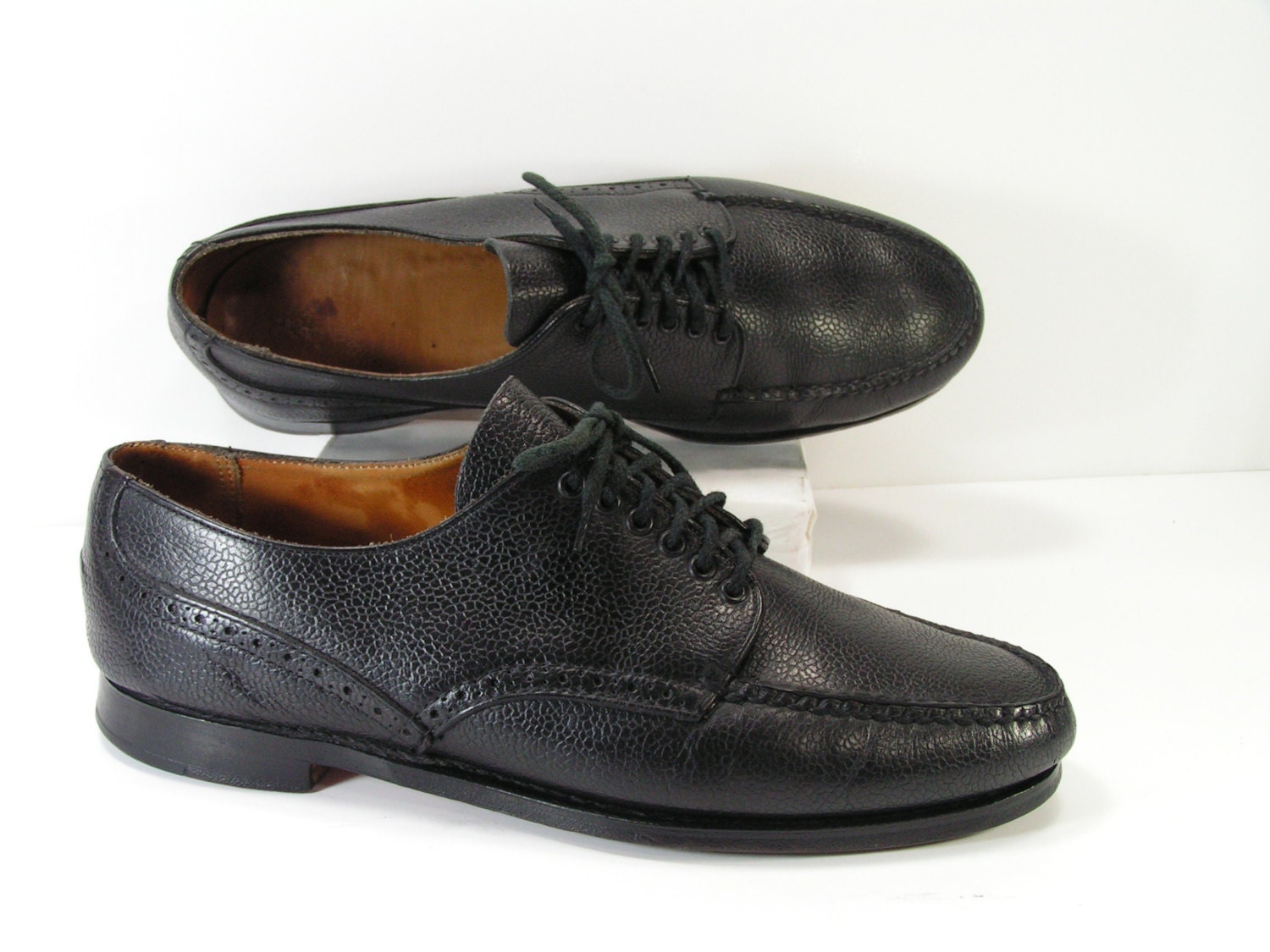 G.H. Bass & Co. sportocasin shoes mens 9 E black leather