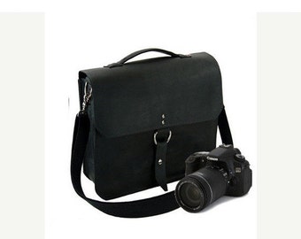 10" Black Napa Midtown Leather Camera Bag