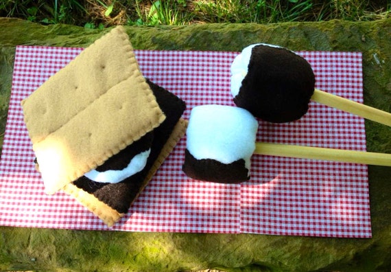 Smore's Play Set-Camping Felt Food