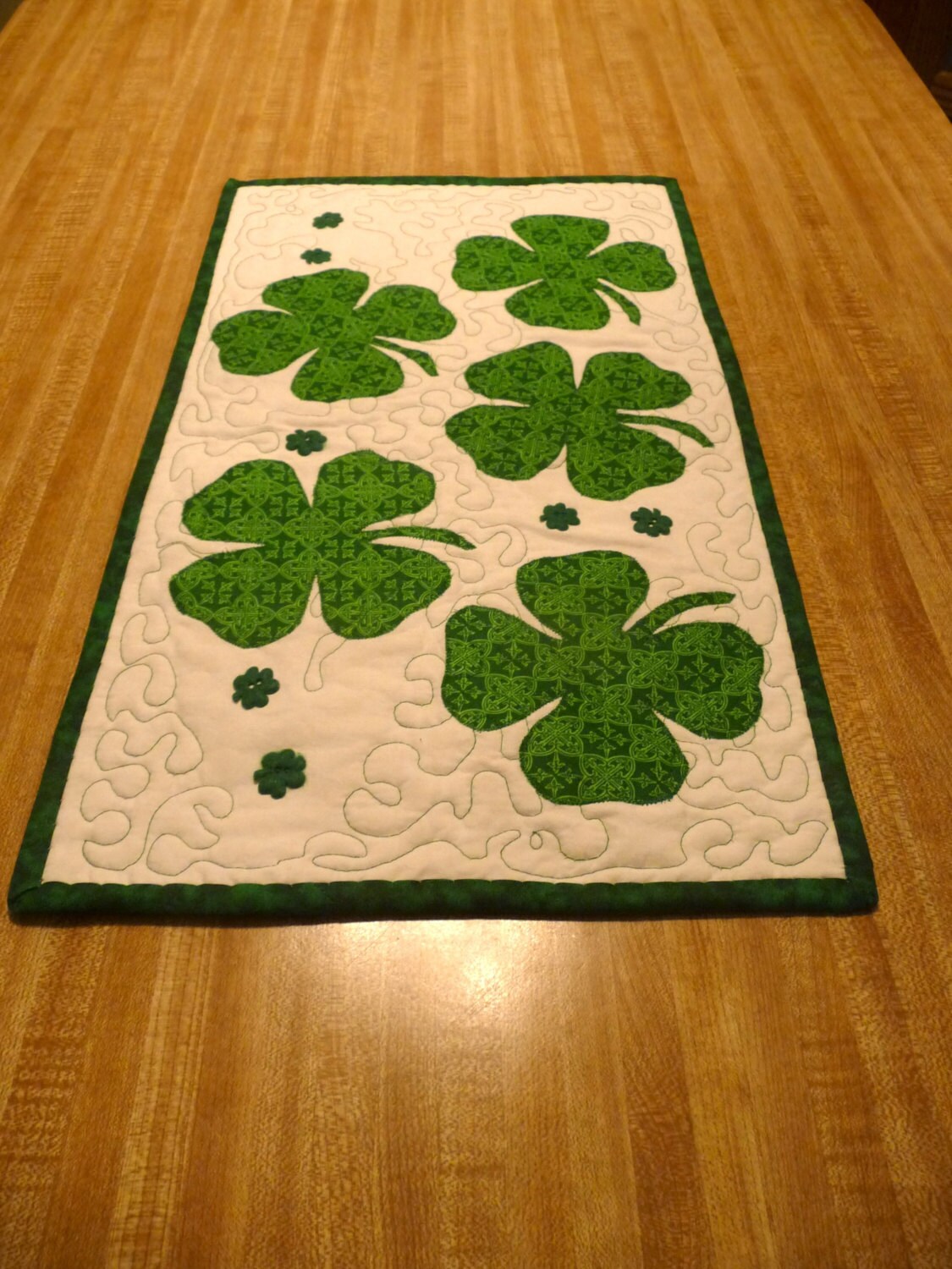 Valentine and St Patrick's Day table runner