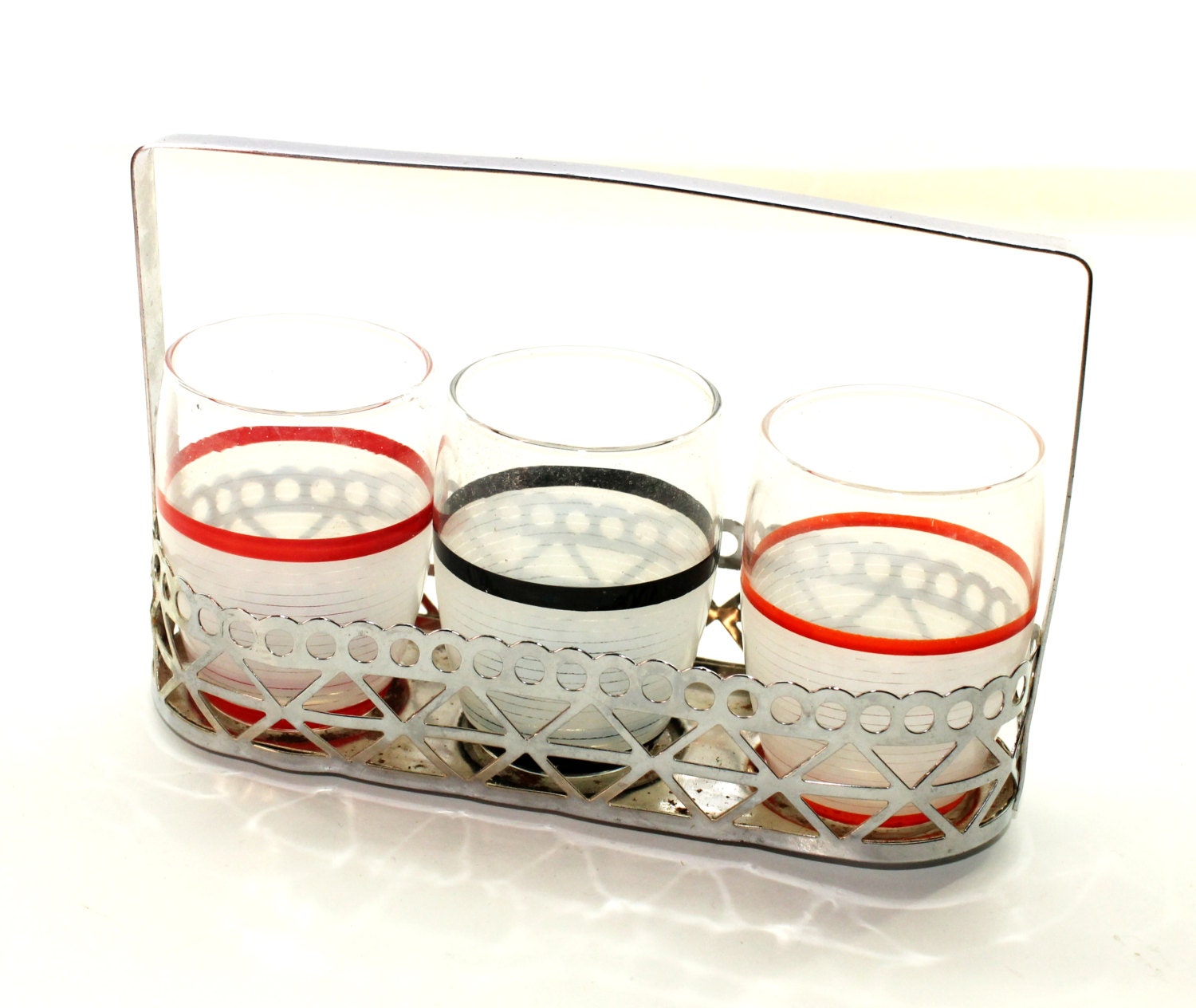 Retro Shot Glass Set in Metal Carry Tray 20 Off Sale