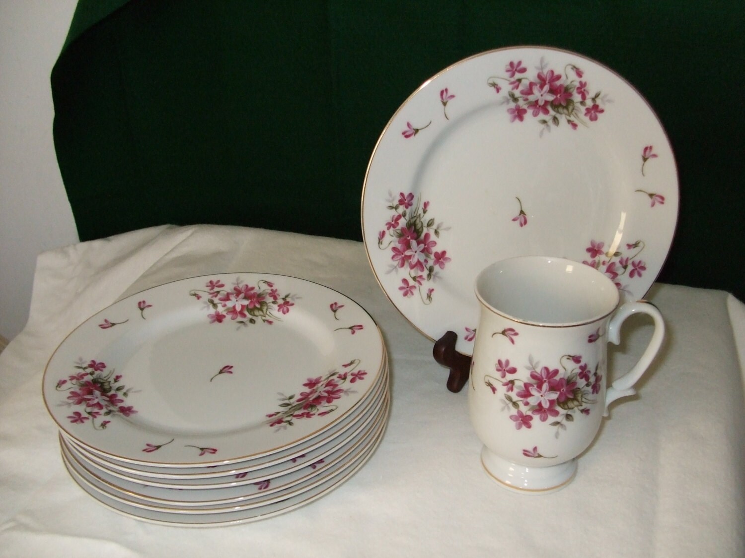 Vintage Sheffield China Sweet Violets Plates