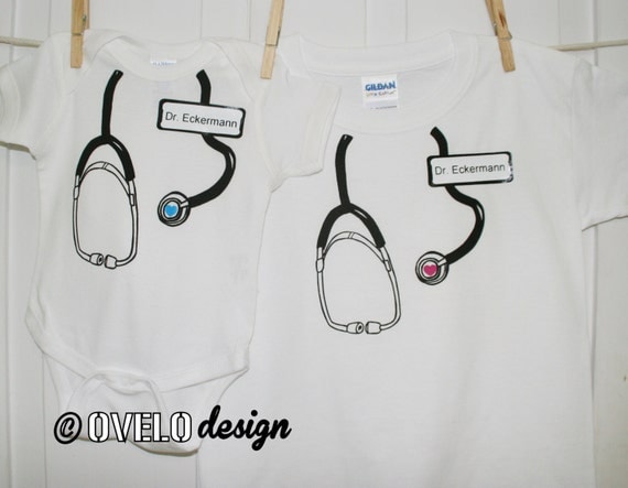 t shirt with stethoscope around neck