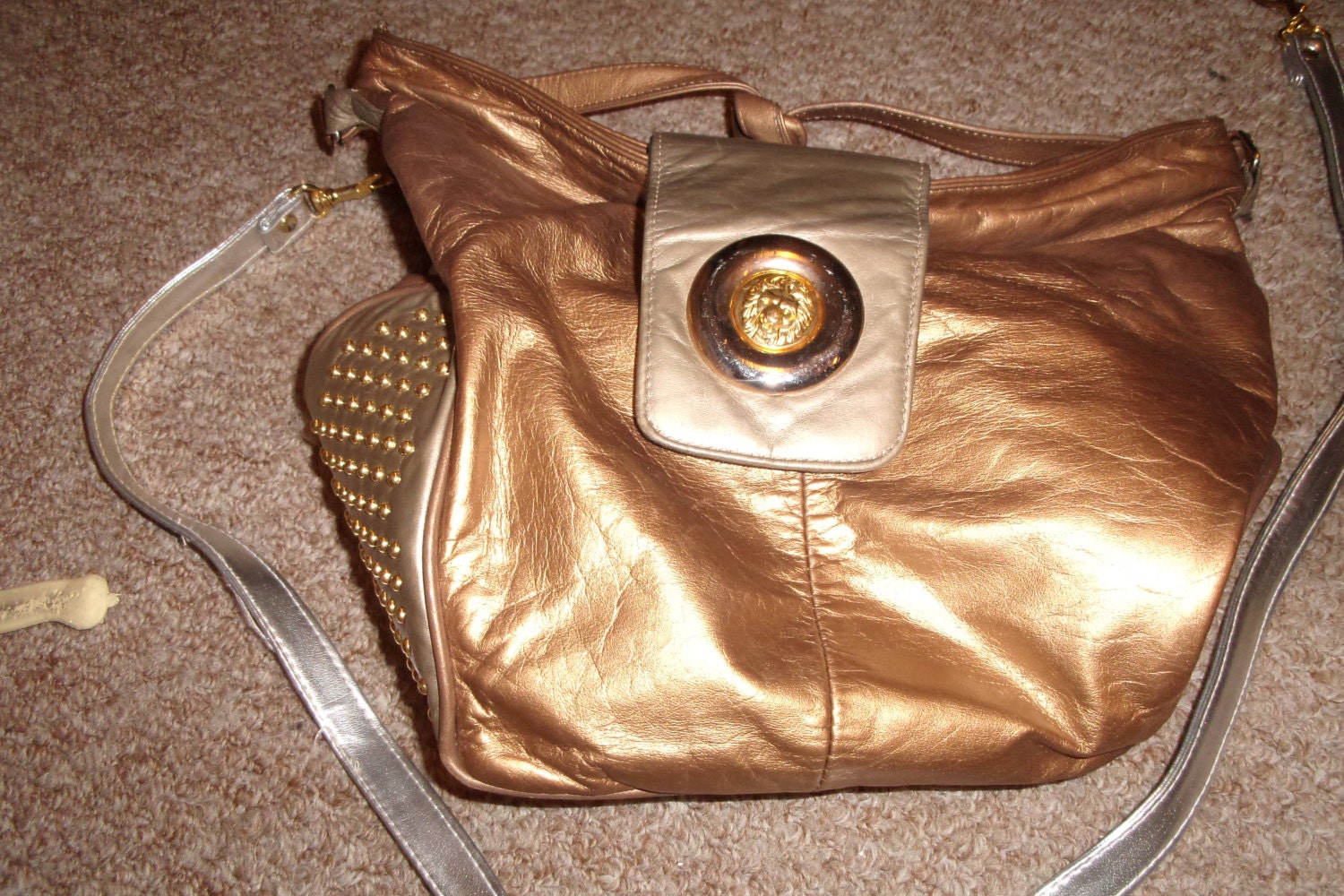 vintage purse handbag dawli leather gold lion head clasp
