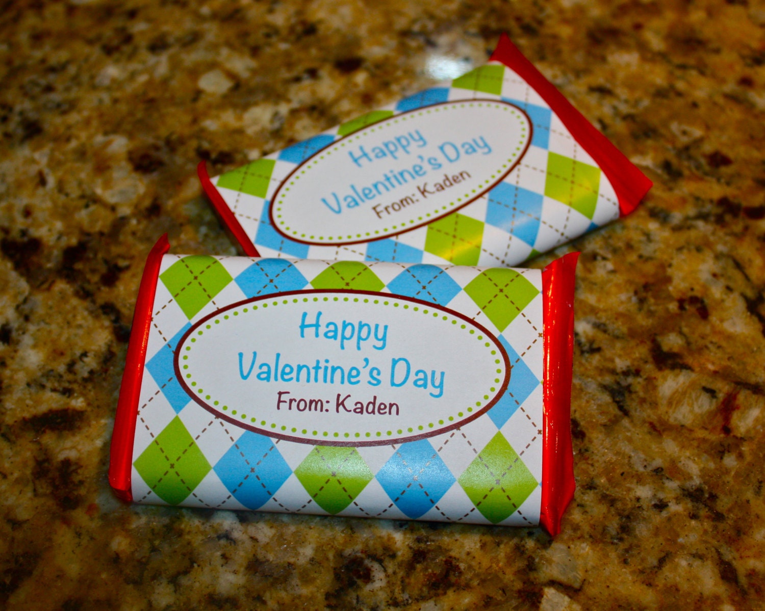diy-printable-valentines-kit-kat-candy-bar-wrappers