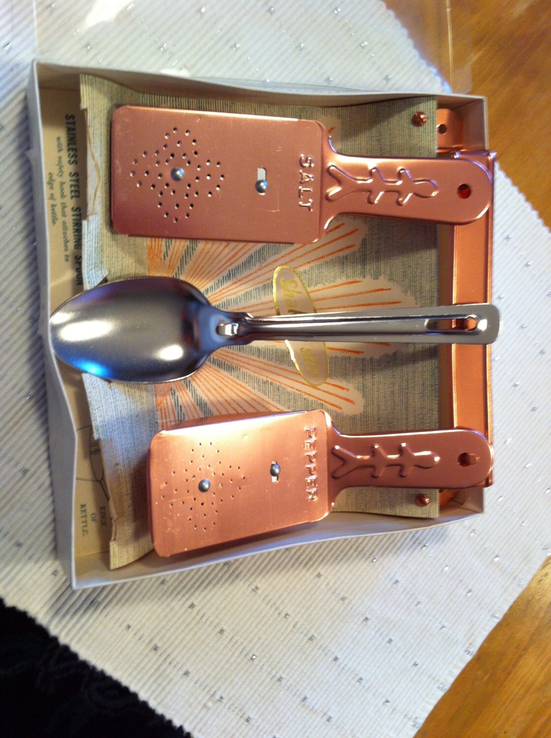 Vintage Salt and Pepper Shakers Hanging Set with Stirring