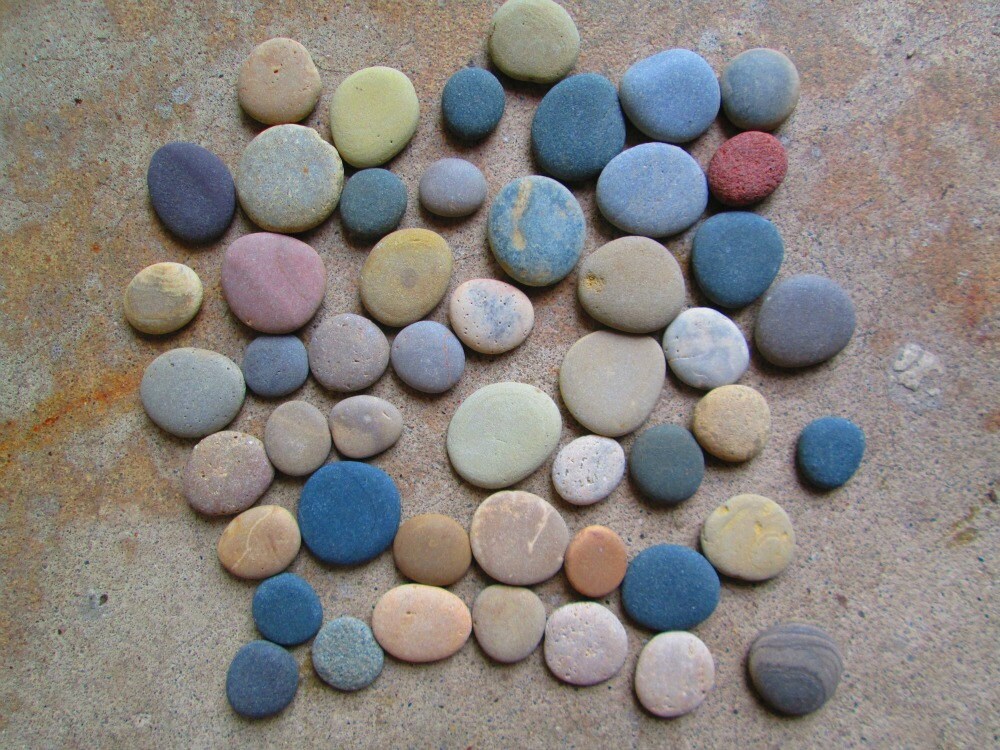 50 Round Flat Smooth Beach stones Mosaic Craft Supplies