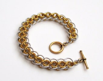 Gold & silver bracelet, chainmail Cylon weave