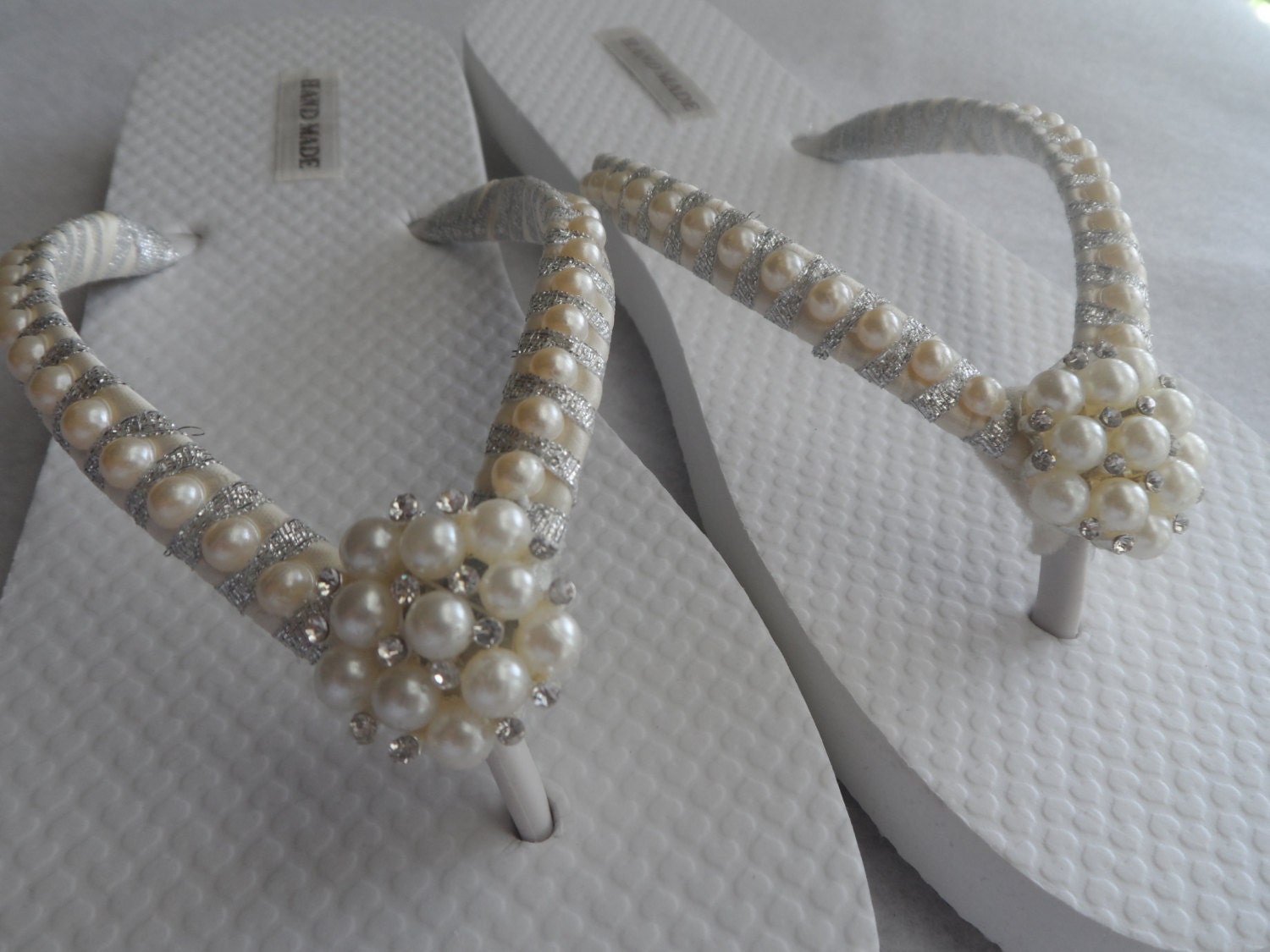 Bridal Ivory Flip Flops / Wedding Pearls Flip Flops
