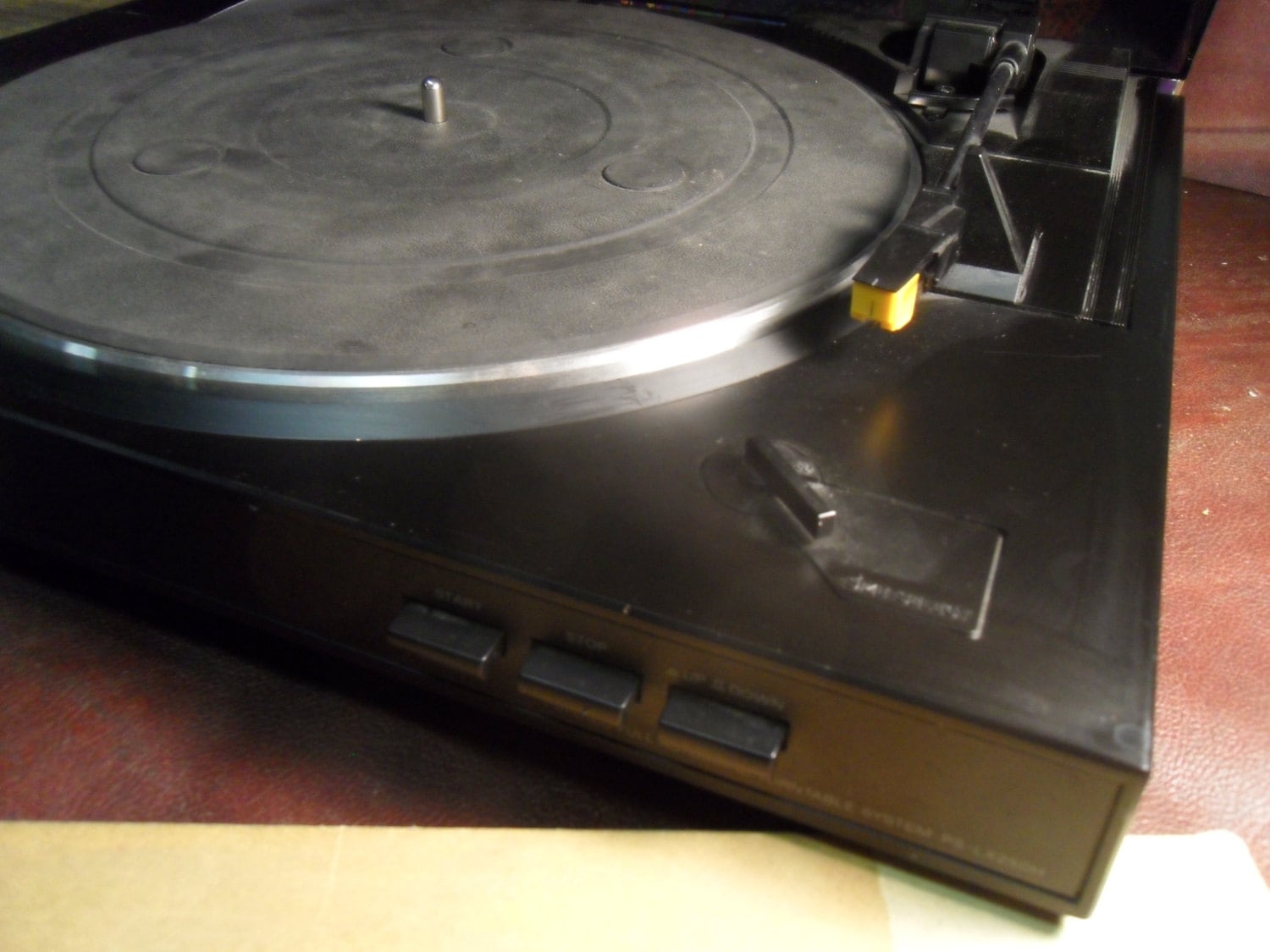 1980s Sony Belt Drive Turntable 45 and 33 speeds. audio