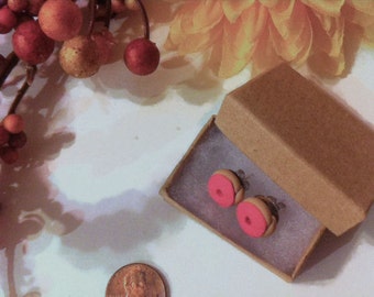 Pink Doughnut Post Earrings, Donut Earrings, Doughnut jewelry, polymer clay charms, doughnut accessories, Food Jewelry, Gift ideas, Girly