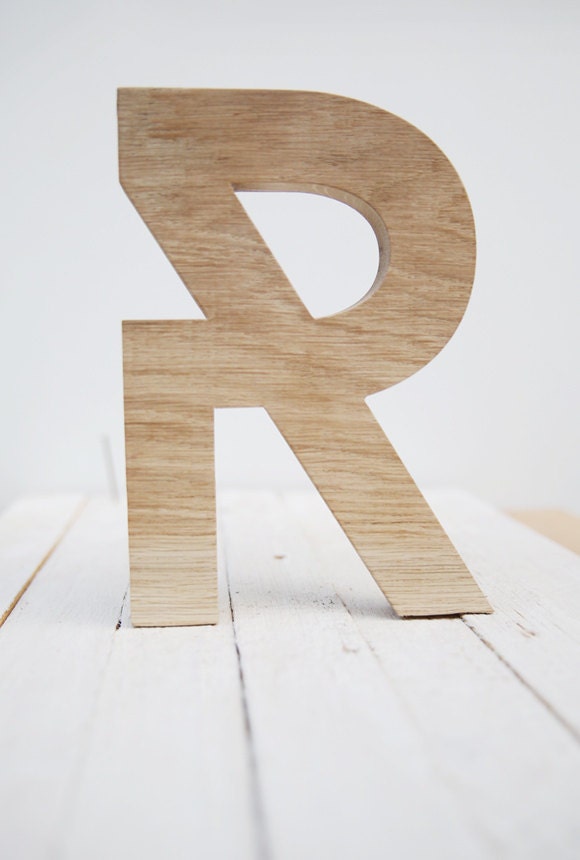 Oak wood letter R freestanding alphabet wooden by BotanikaStudio