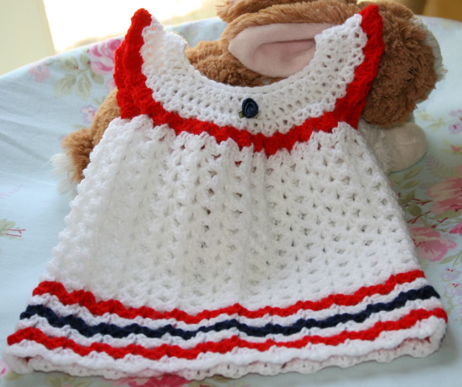 White crochet shell baby dress 0-3 month Newborn baby girl
