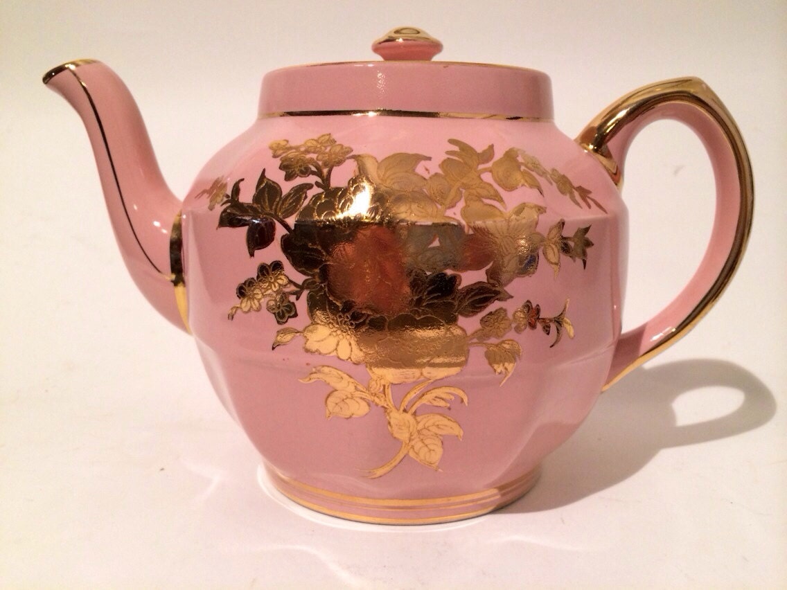 Sadler Teapot Pink Gold Gilt Floral England Display