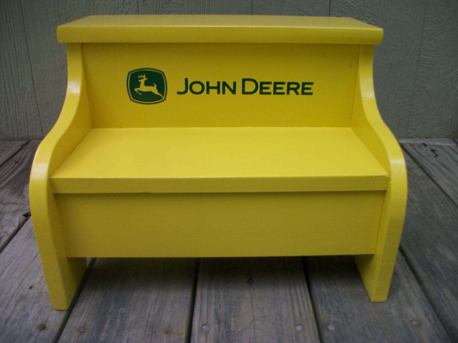 Best John Deere Step Stool in the year 2023 The ultimate guide 