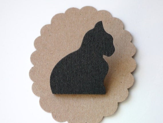Gato negro joyas silueta broche láser corte madera por PaperDraper Gato negro joyas silueta broche láser corte madera por PaperDraper